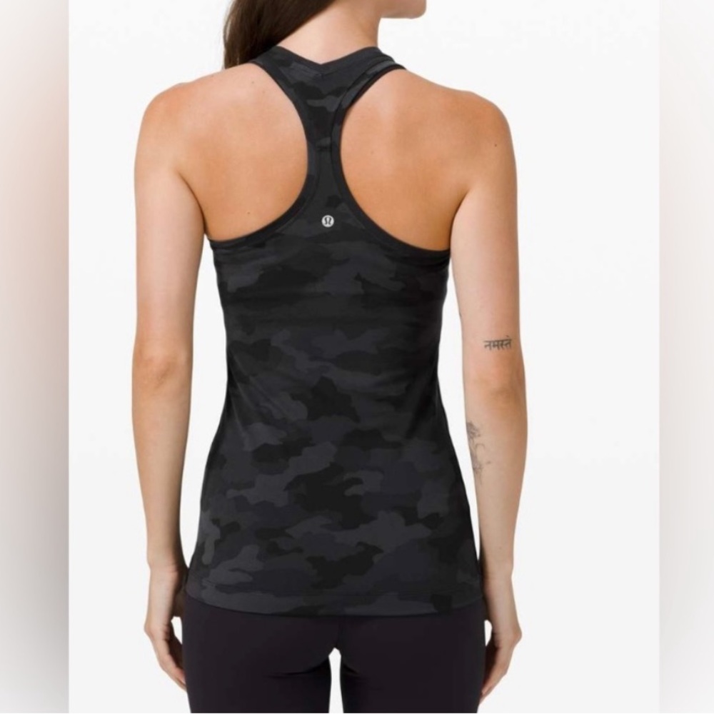 Lululemon Cool Racerback Nulu in Black Camo